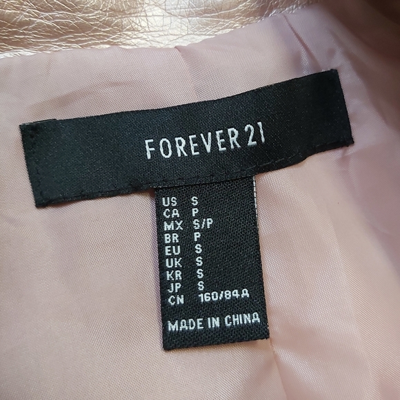 Forever21 Pale Pink Shimmer Faux Moto Jacket in Small - Picture 4 of 7